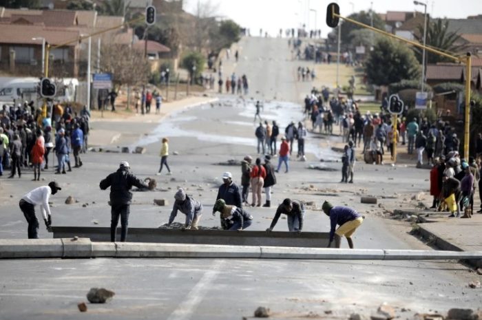 Four dead in South Africa protests over high power costs