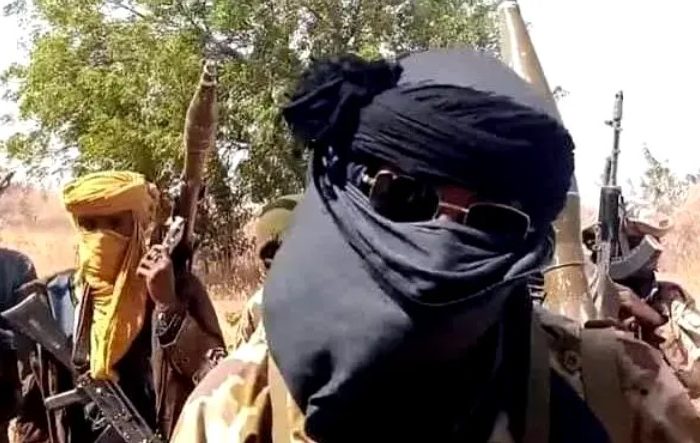 Again, gunmen block Nigerian highway, abduct scores of passengers